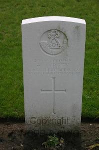 Dozinghem Military Cemetery - Green, Joseph